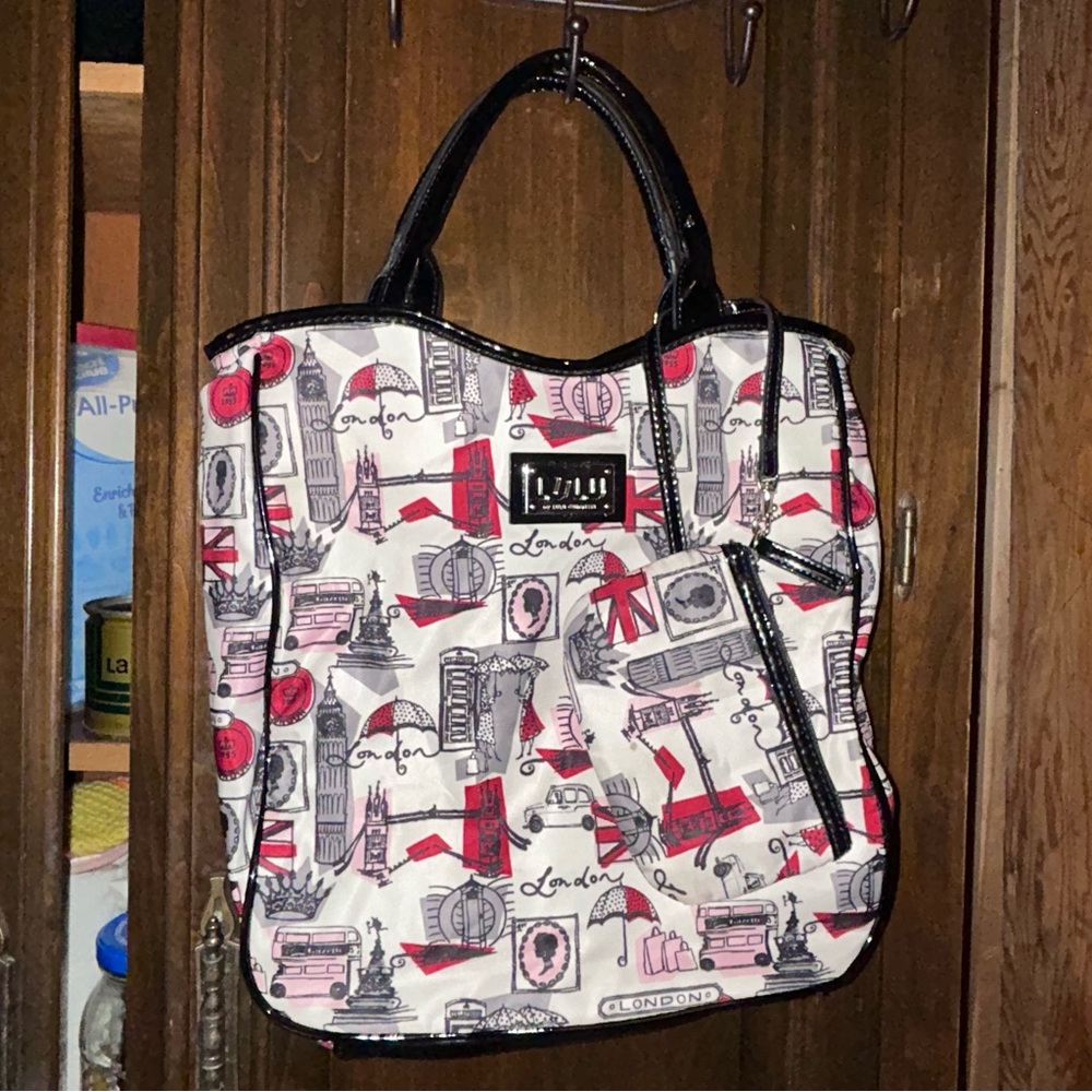 Lulu Guinness London Tote Bag Purse handbag with matching coinpurse